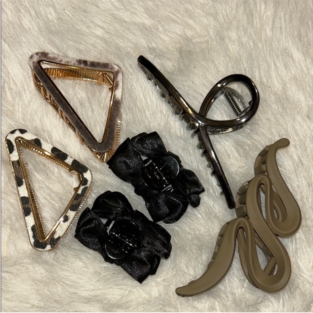 🇺🇸FIRM PRICE🇺🇸 NWOT 6 pieces hair clips